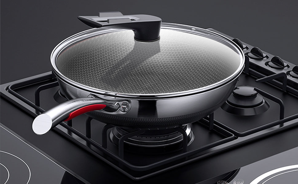 Kotilux Stainless Steel Non-Stick Honeycomb Wok with Lid, 32cm